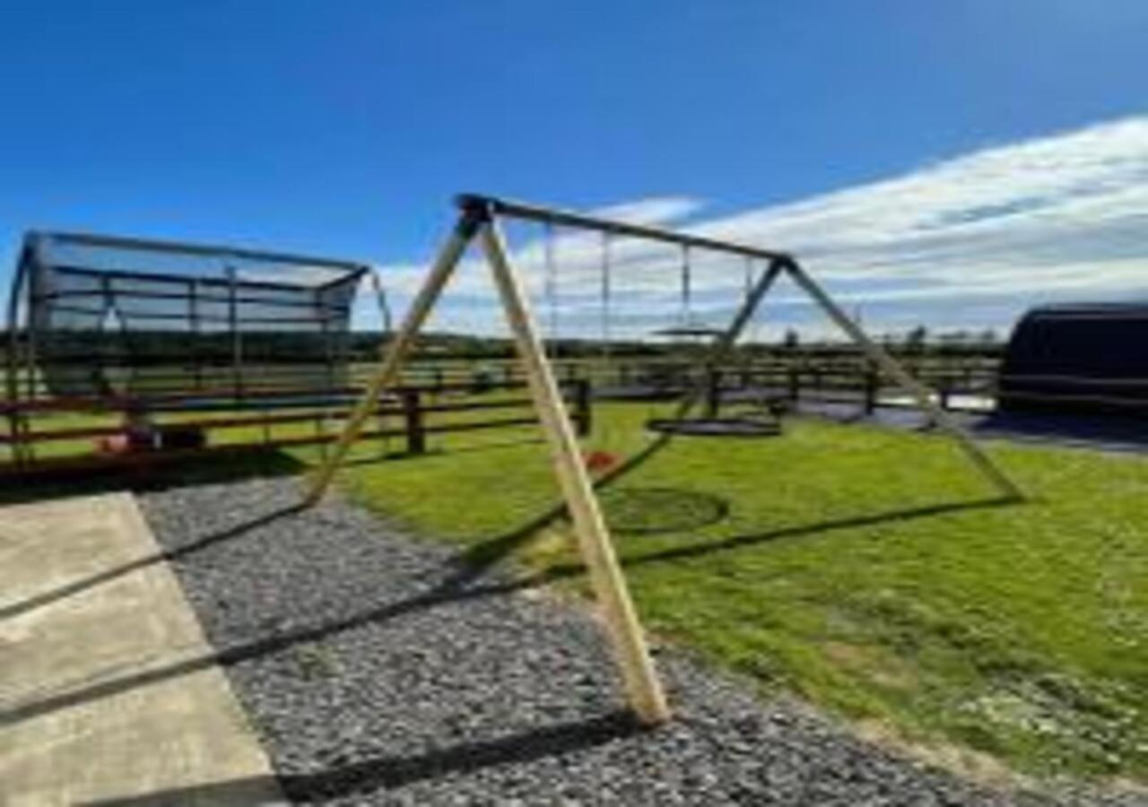 Vila Emlagh, Self Catering Glamping Pods Kilkee Exteriér fotografie